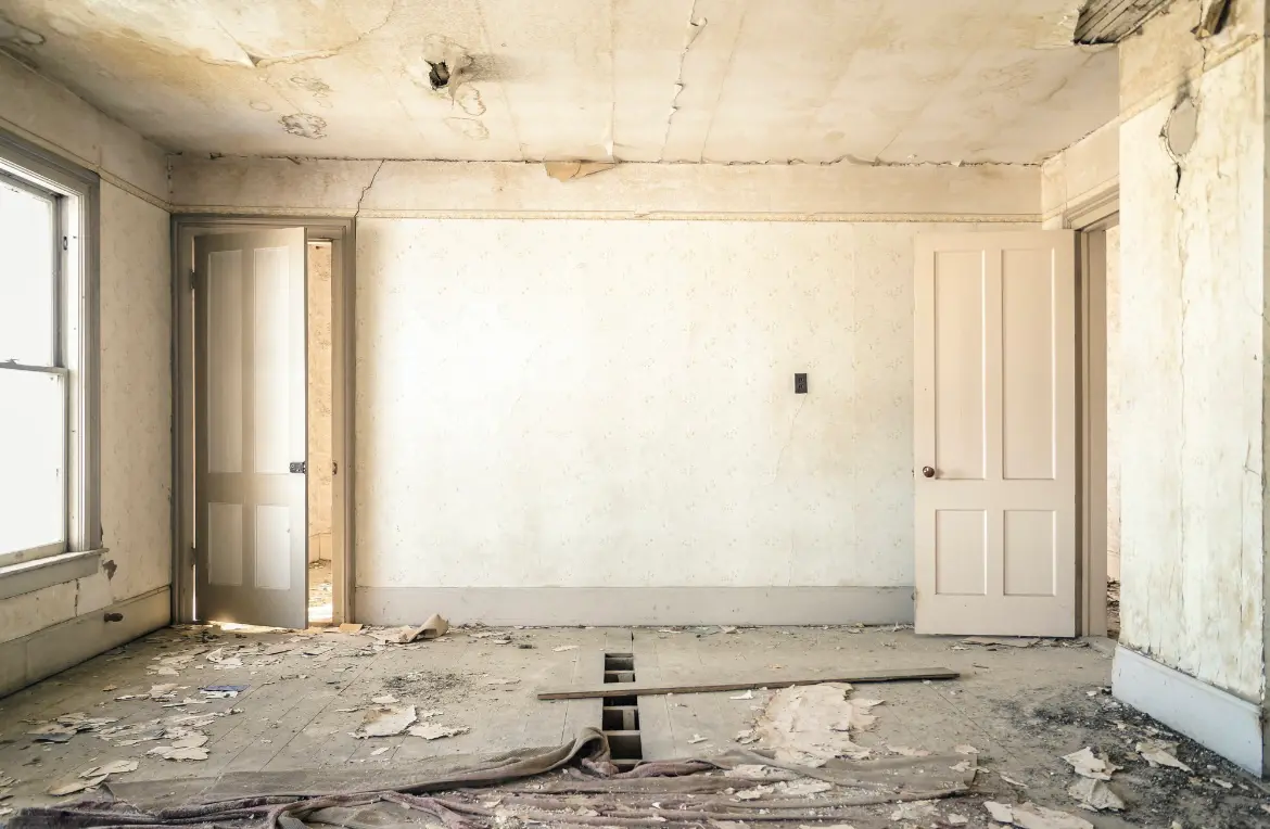 Waste disposal crew managing a cleanout project in Loyalsock